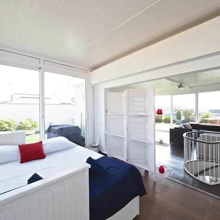 Bcn Duplex Penthouse & Pool Apartment Sant Andreu de Llavaneres
